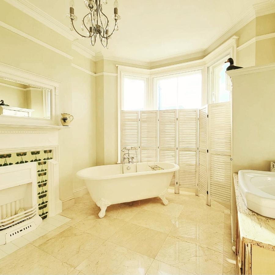 West Hill Retreat Edwardian Balcony Ensuite With Room Served Breakfast & Free Parking Hastings Kültér fotó